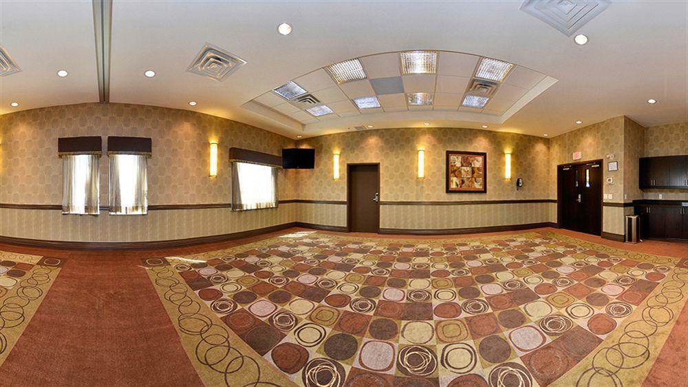 Best Western Premier Freeport Inn Calgary Airport Exterior photo