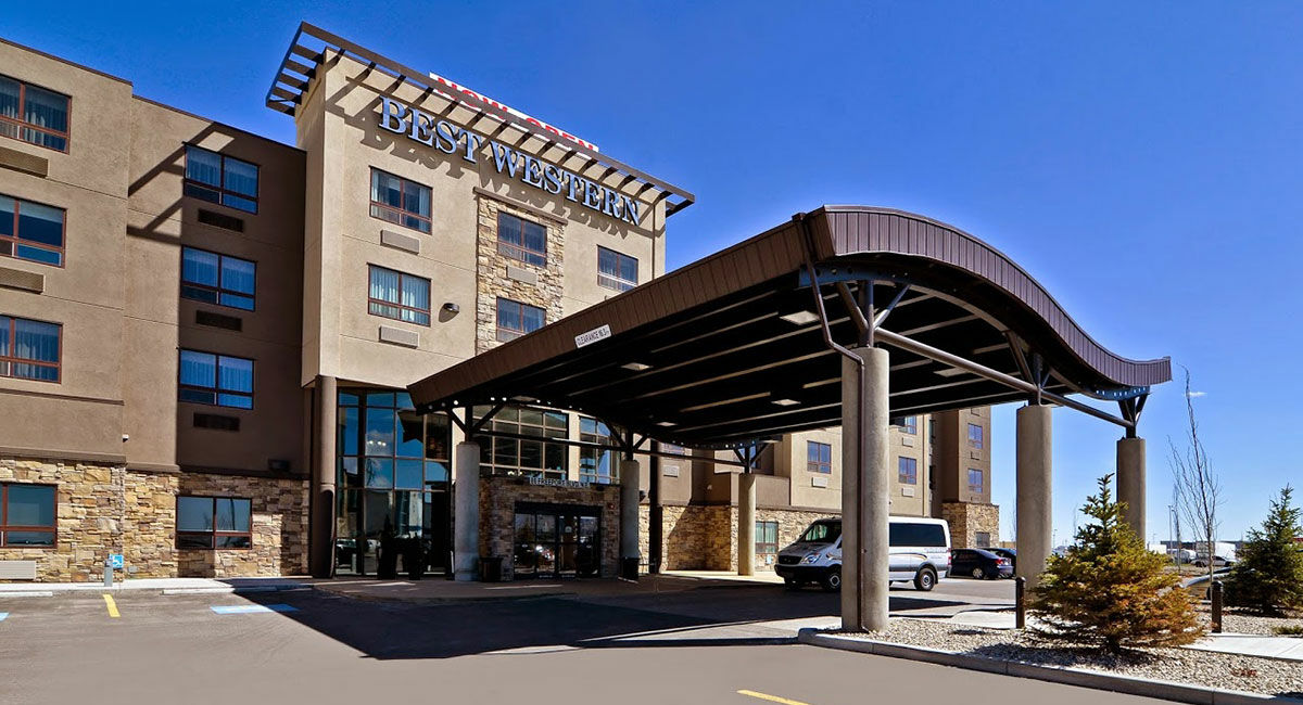 Best Western Premier Freeport Inn Calgary Airport Exterior photo